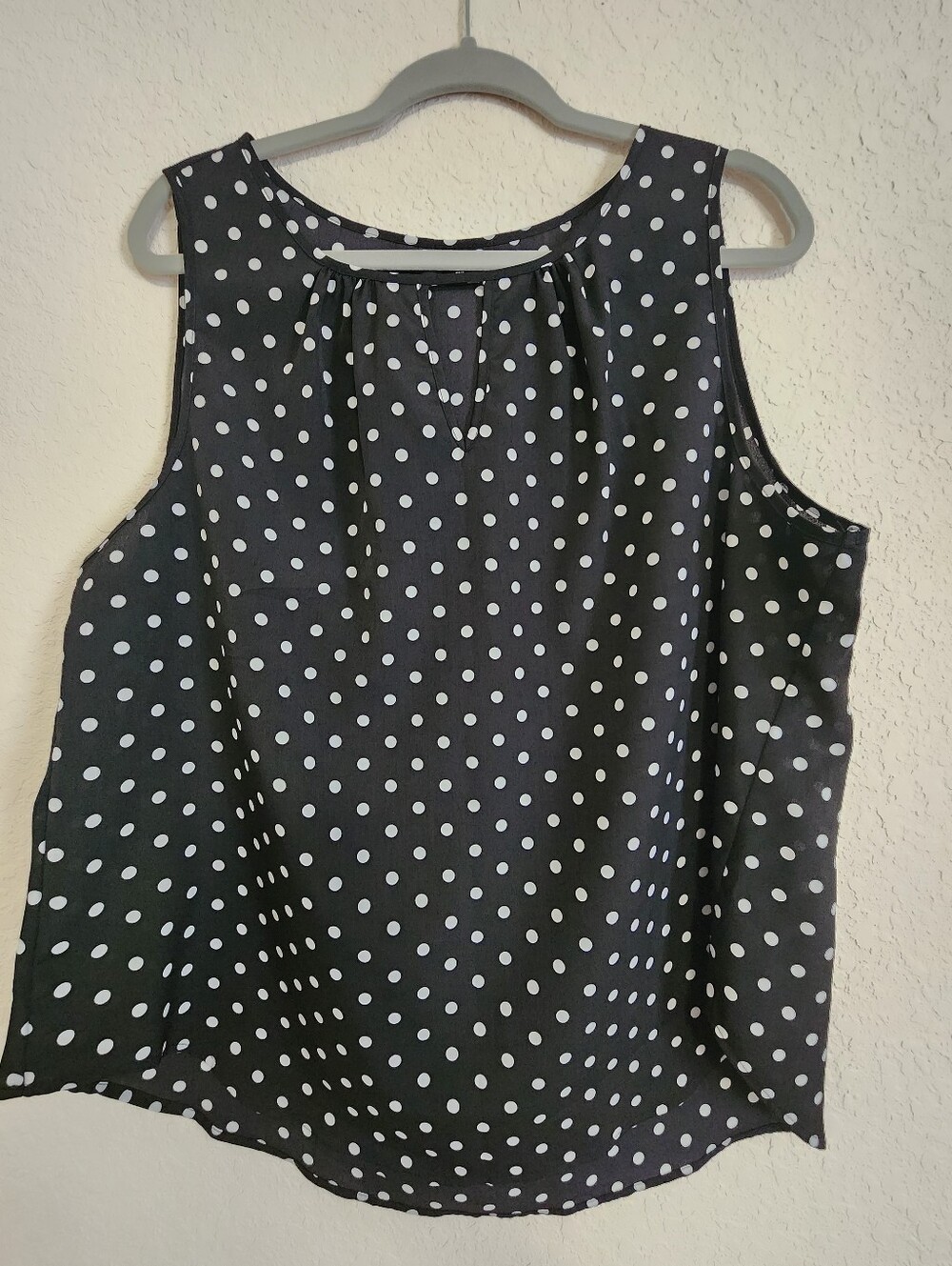 Black Polka Dot Sleeveless Top - Classic Women's Blouse